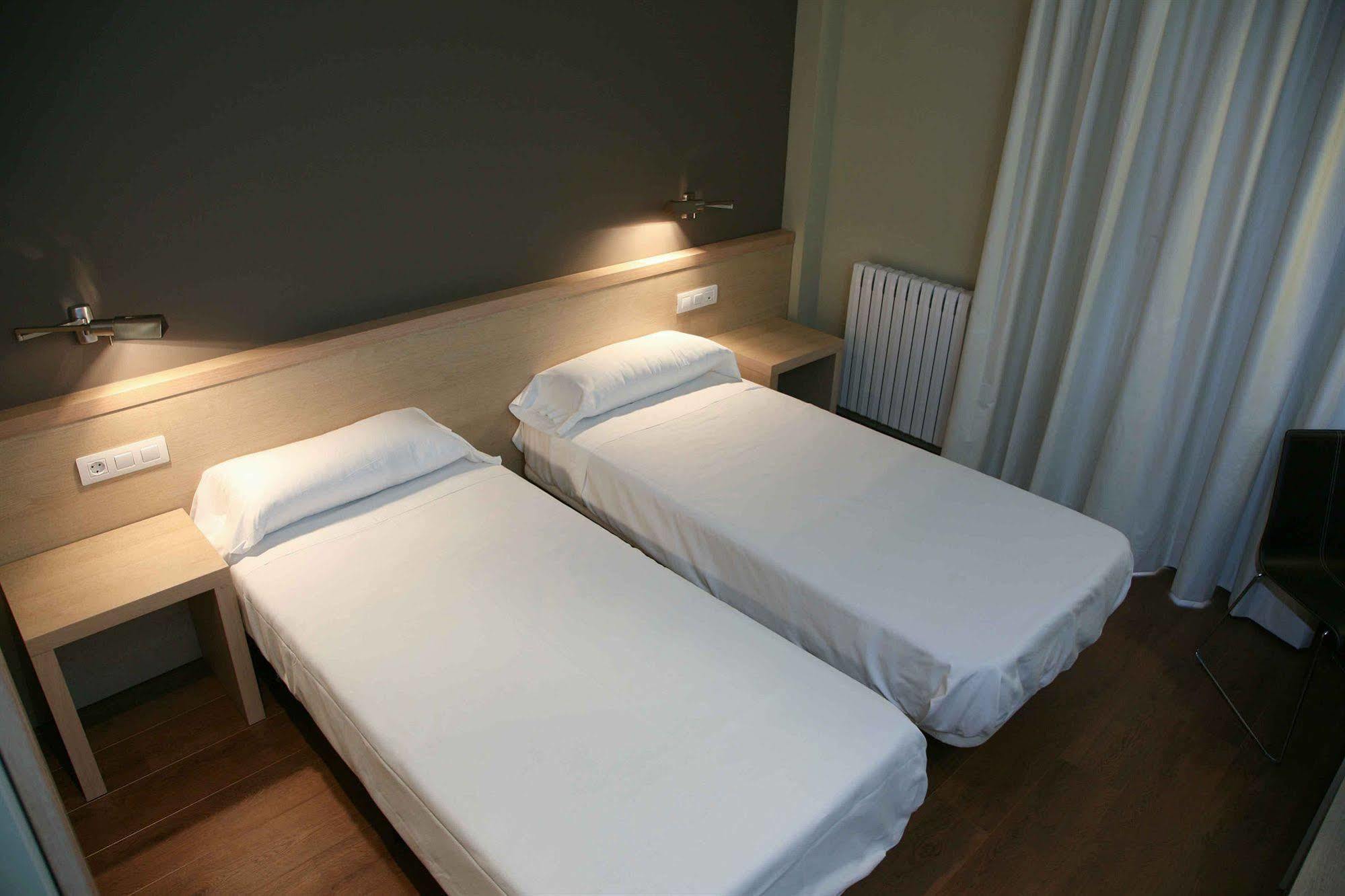 Hotel 280 Zaragoza Calatorao Zimmer foto